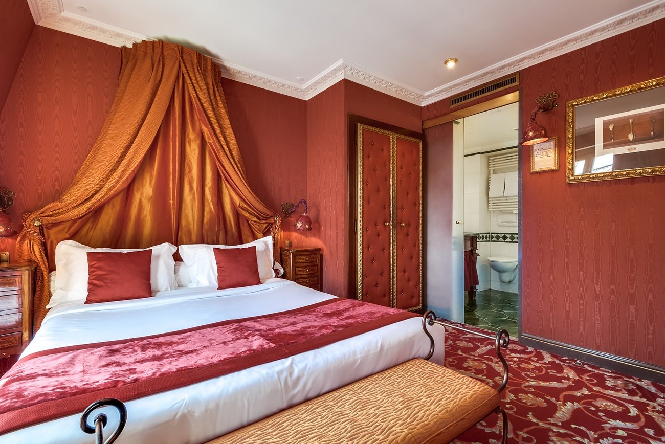 Villa Royale, Villa Royale - Chambre romantique Montmartre